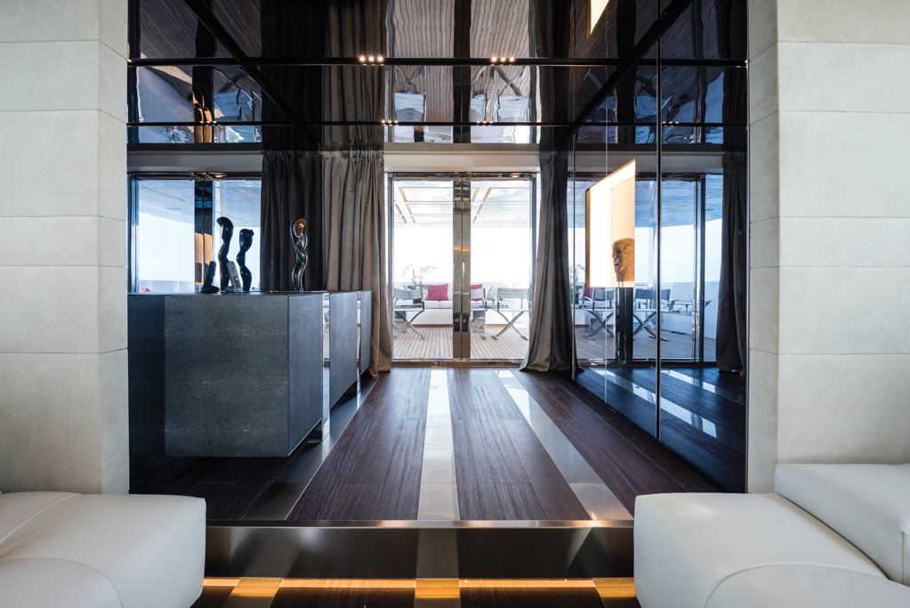 [MOTOR-YACHT-M-CUSTOM-ADMIRAL-SUPERYACHT]-13776-9.jpg
