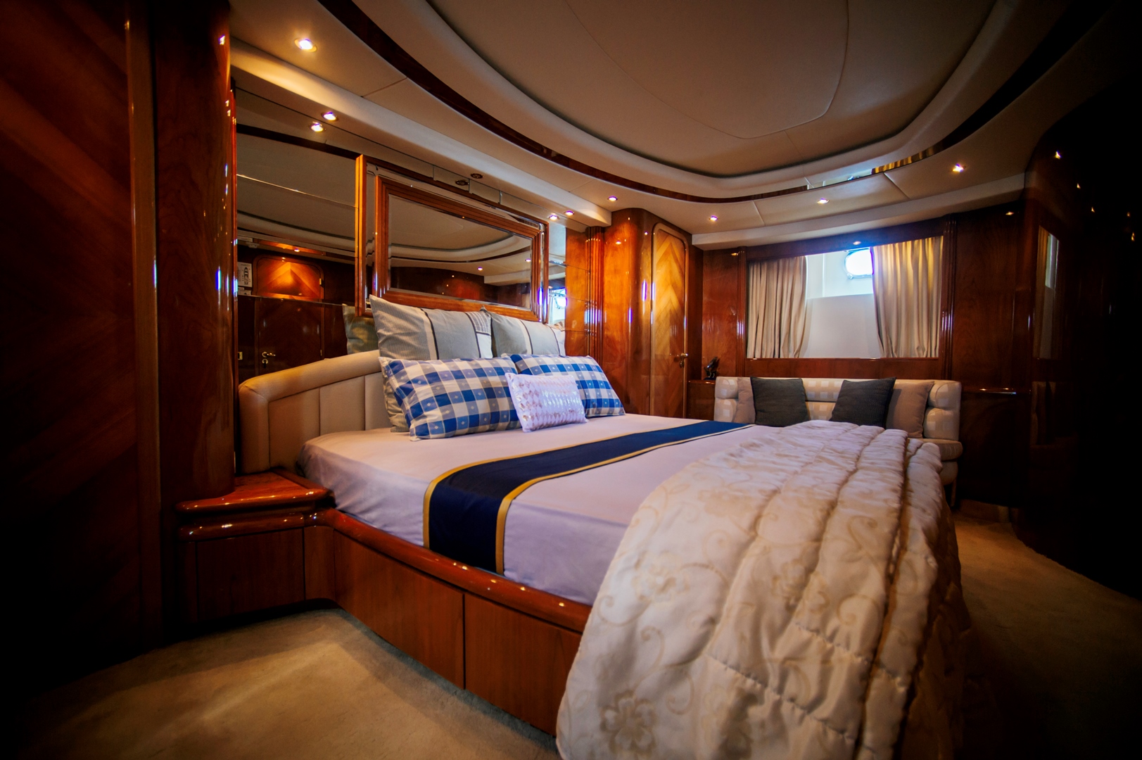 [MOTOR-YACHT-NAWAIMAA]-11569-1.jpg