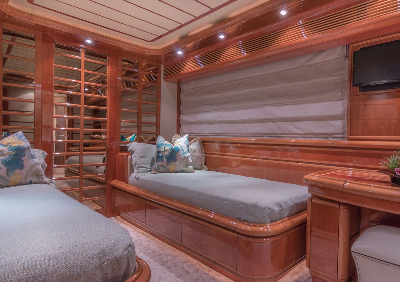 [MOTOR-YACHT-PARADISE]-10043-6.png