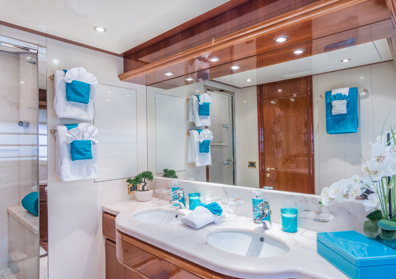[MOTOR-YACHT-PARADISE]-10043-7.png