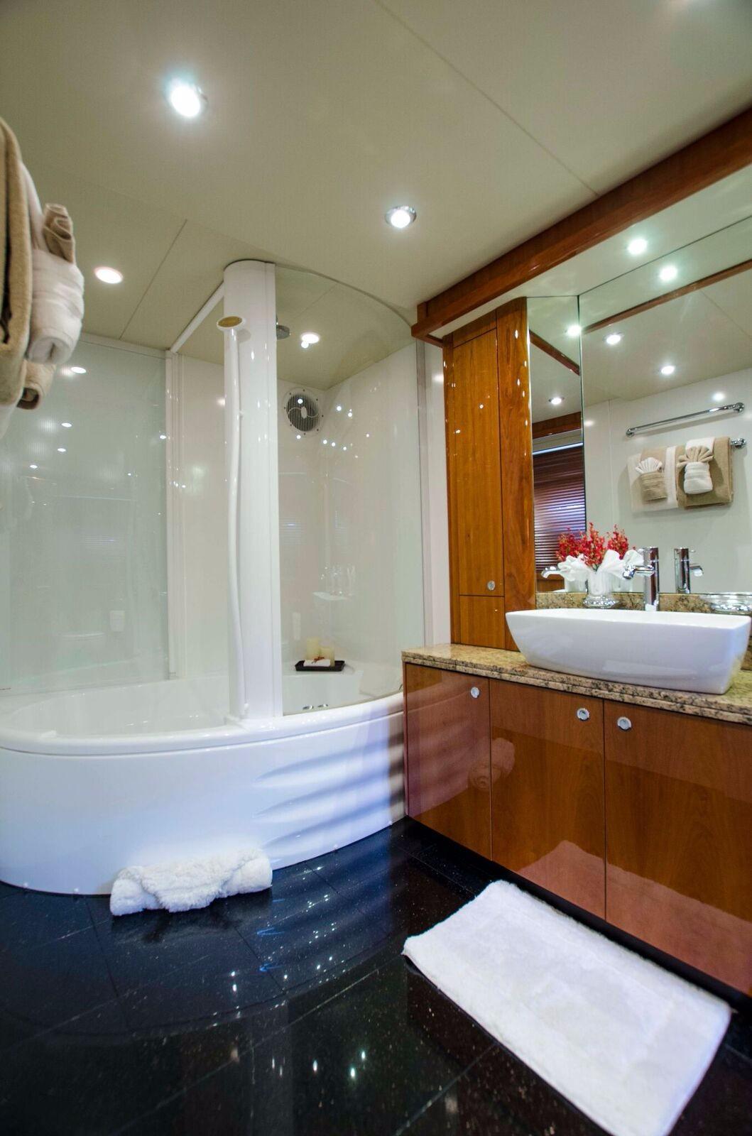[MOTOR-YACHT-PERFECT-VISION]-1030-12.jpg