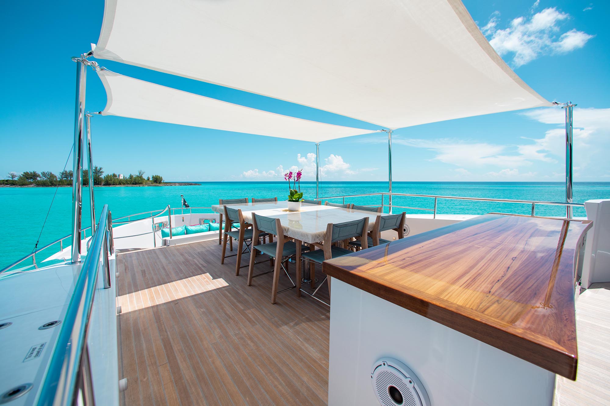 [MOTOR-YACHT-PROJECT-SERENITAS-II]-10612-22.jpg