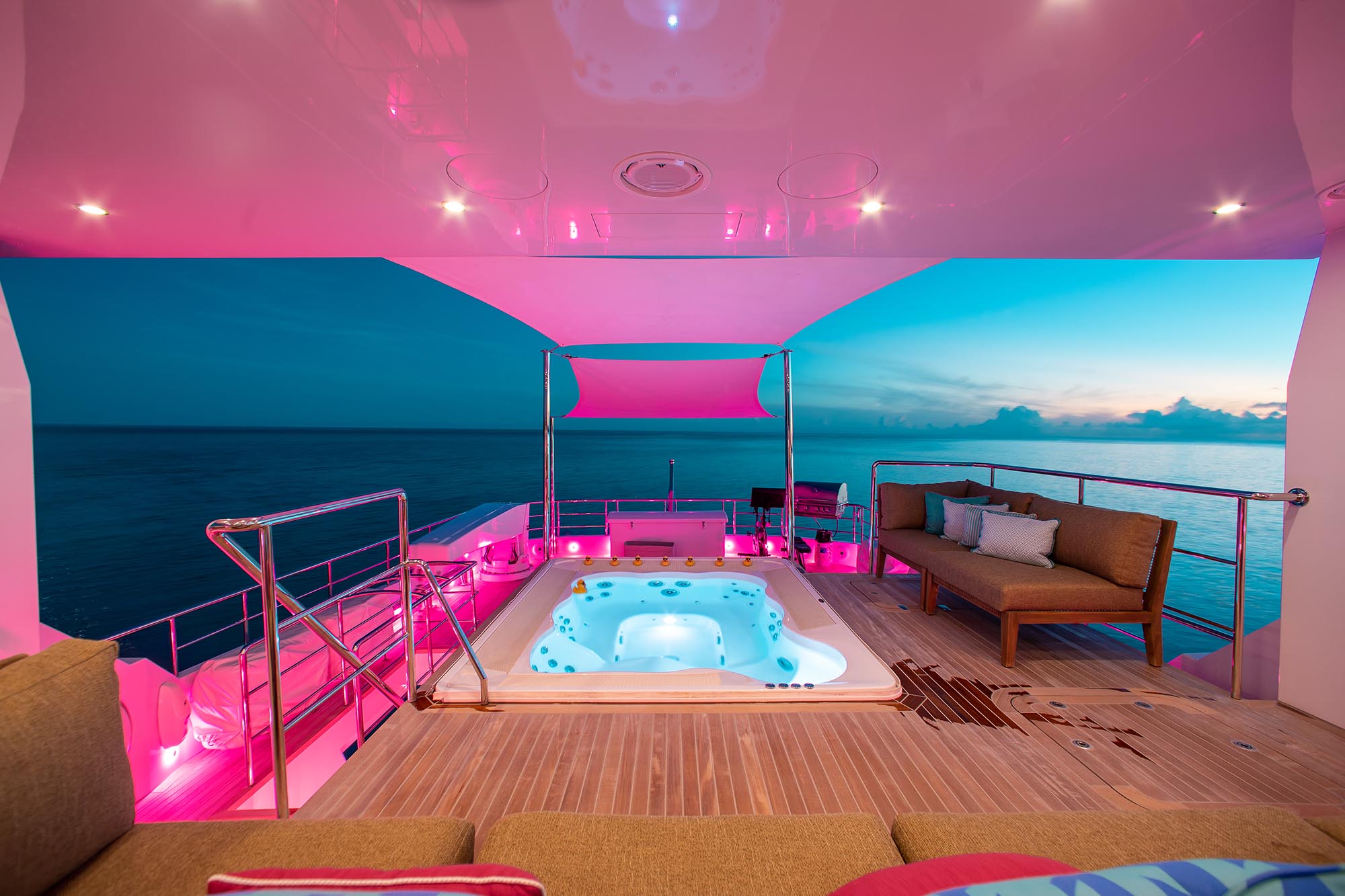 [MOTOR-YACHT-PROJECT-SERENITAS-II]-10612-29.jpg