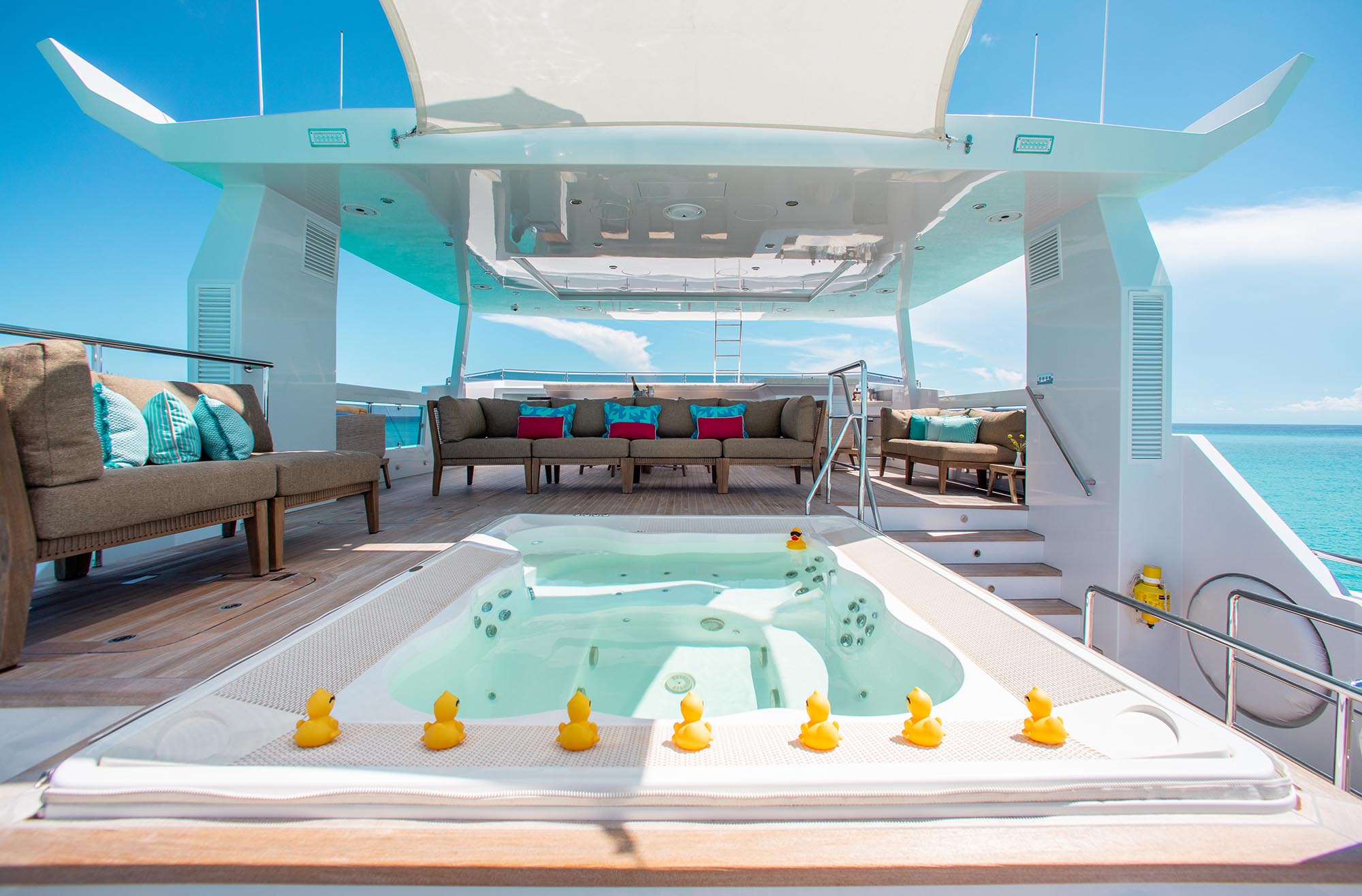 [MOTOR-YACHT-PROJECT-SERENITAS-II]-10612-32.jpg