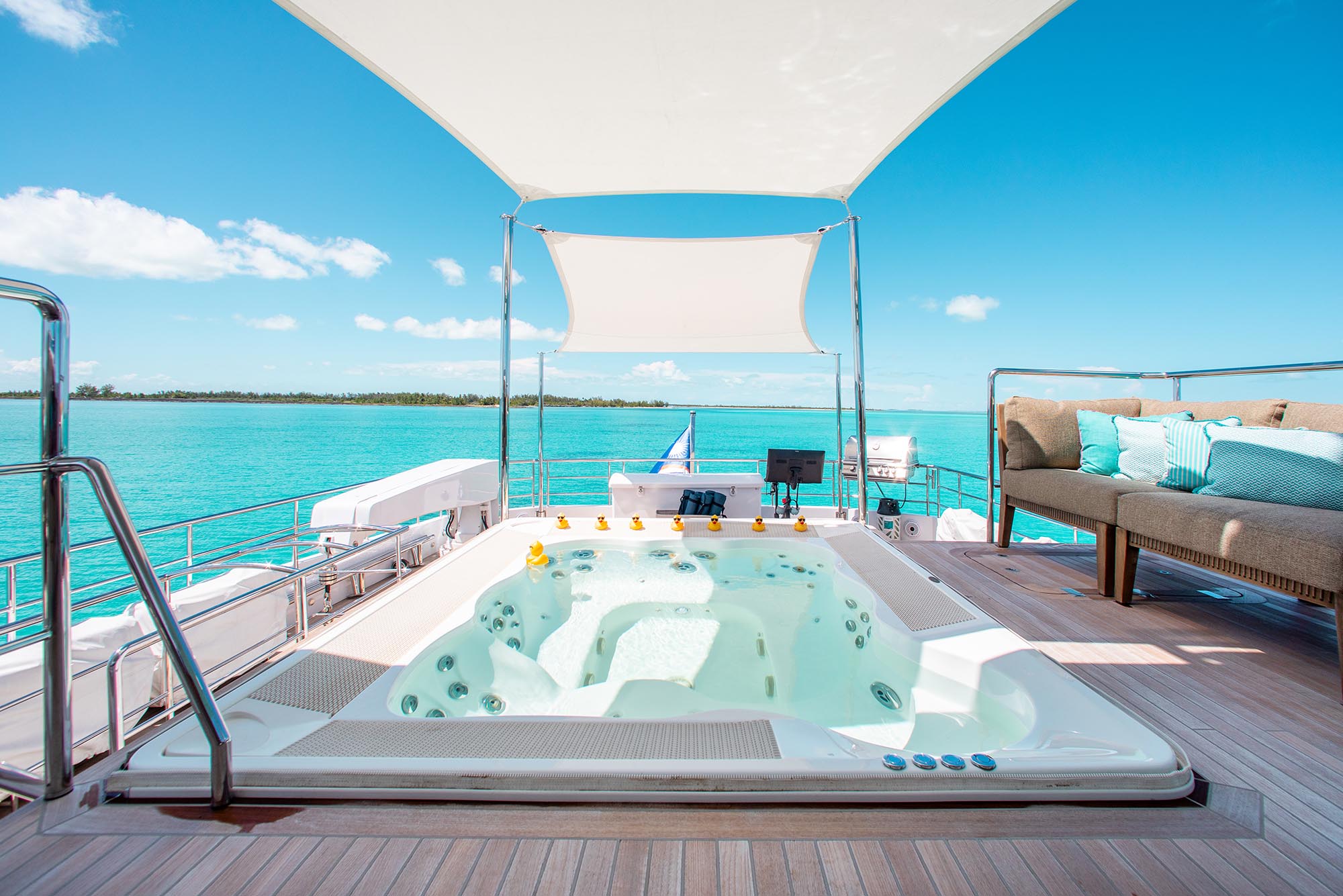 [MOTOR-YACHT-PROJECT-SERENITAS-II]-10612-33.jpg
