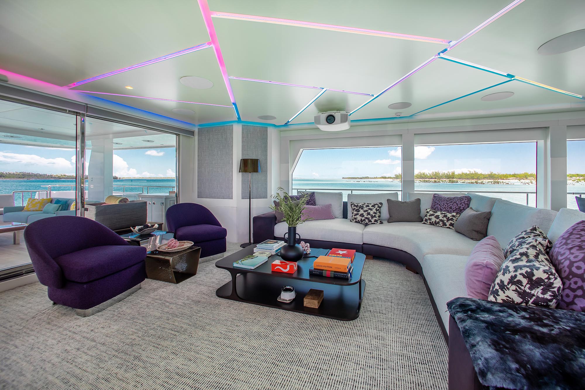 [MOTOR-YACHT-PROJECT-SERENITAS-II]-10612-35.jpg