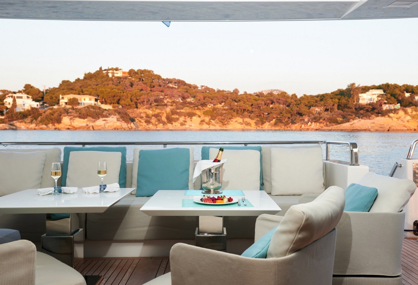 [MOTOR-YACHT-SABBATICAL]-10401-18.jpg