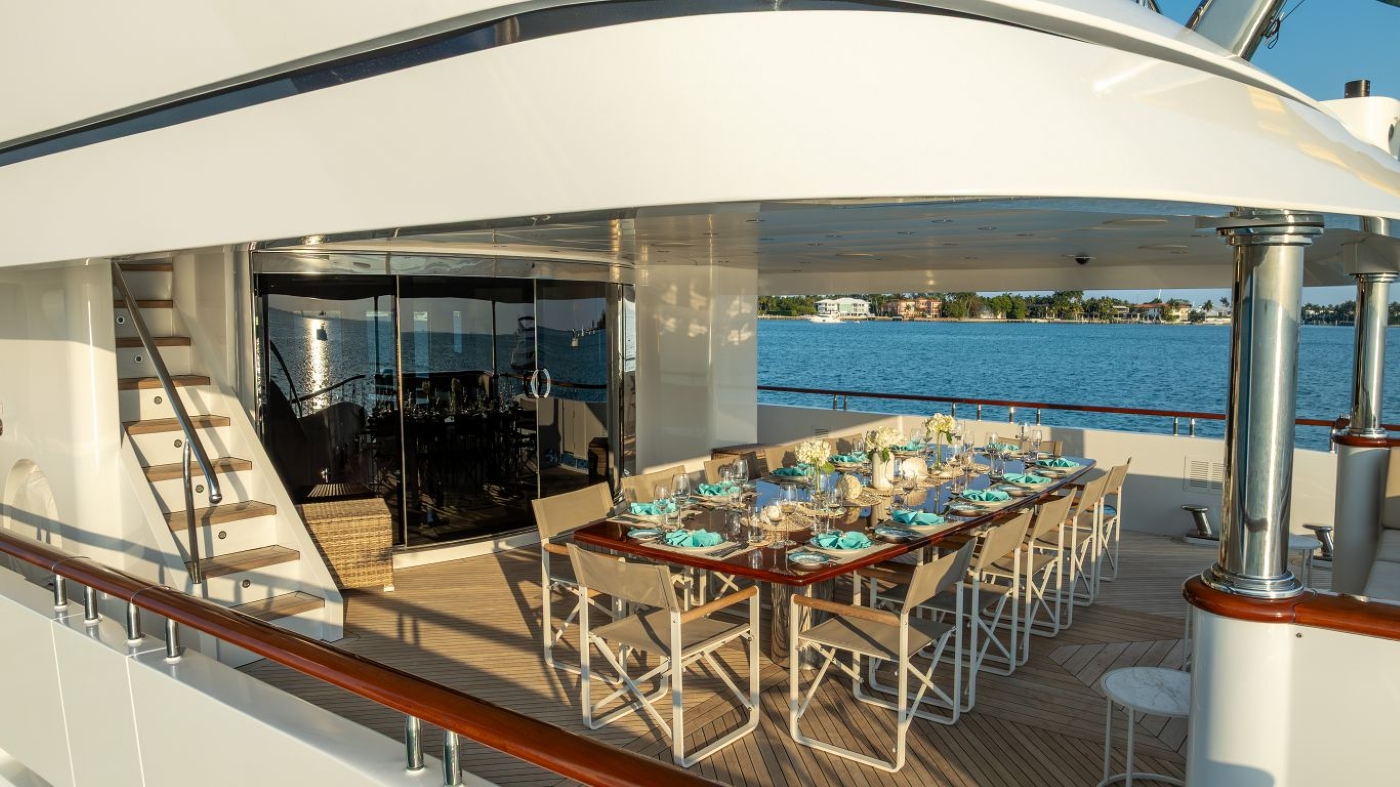 [MOTOR-YACHT-SAPPHIRE-EX-RED-SAPPHIRE-COPY]-11712-26.jpg