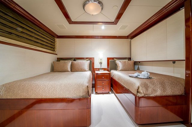 [MOTOR-YACHT-SCOTT-FREE-EX-MARATHON]-1162-62.jpg