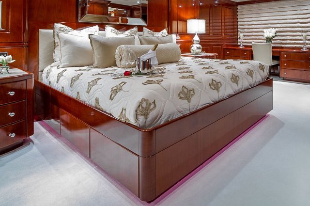 [MOTOR-YACHT-SCOTT-FREE-EX-MARATHON]-1162-65.jpg
