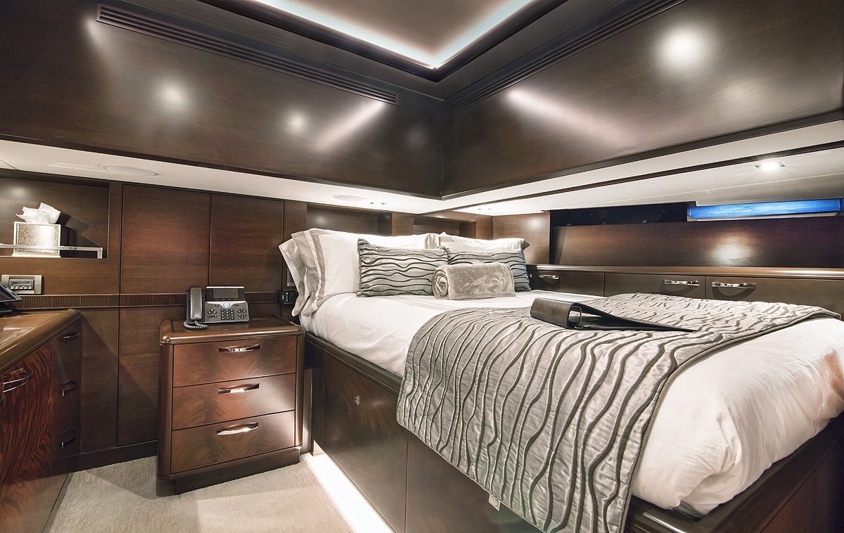 [MOTOR-YACHT-VIVIRAE]-10626-8.jpg