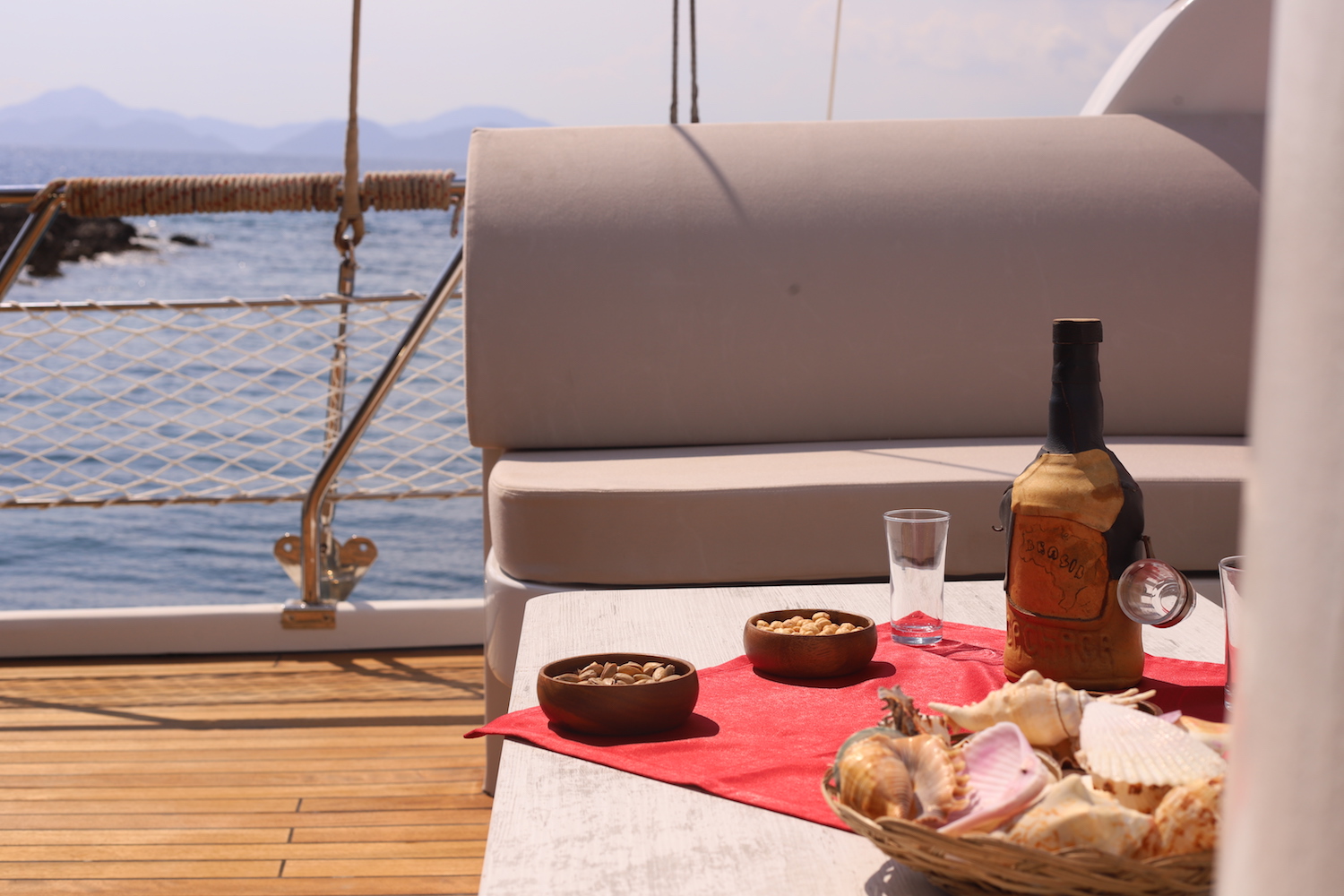 [MOTORSAILER-GULET-YACHT-QUEEN-OF-RTT]-13985-16.jpg