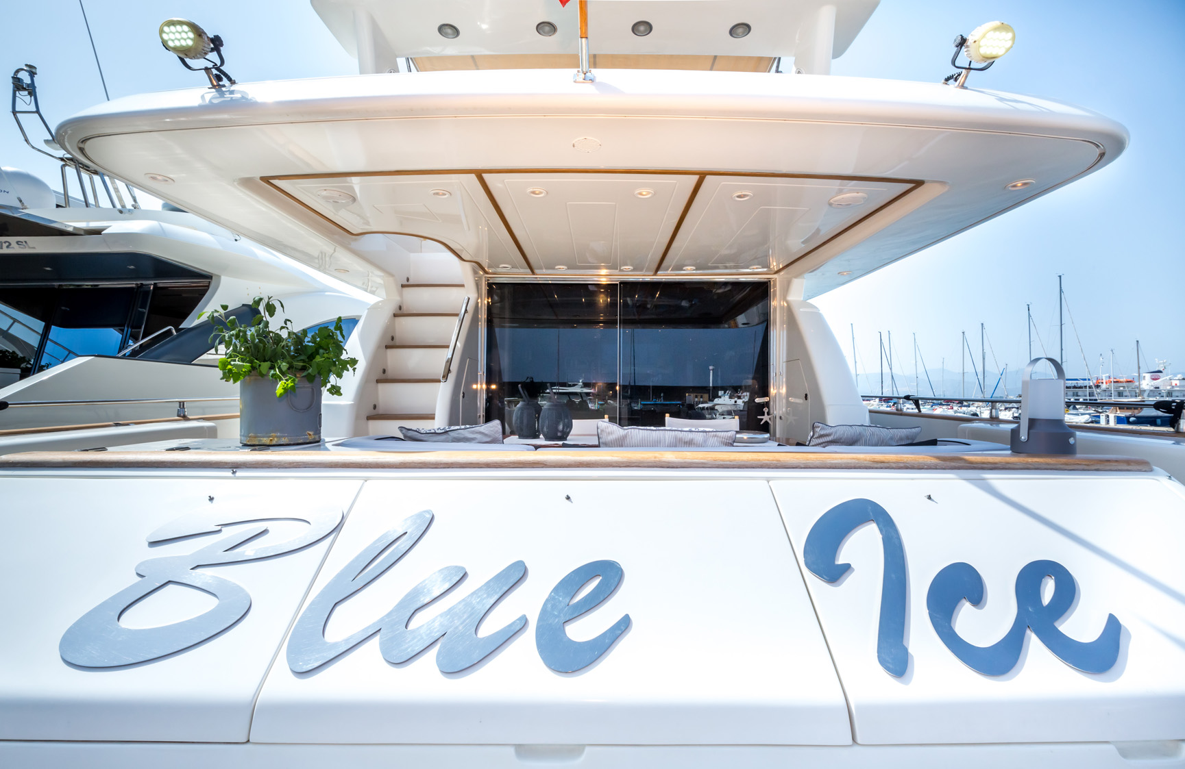 [MY-BLUE-ICE]-12283-2.jpg