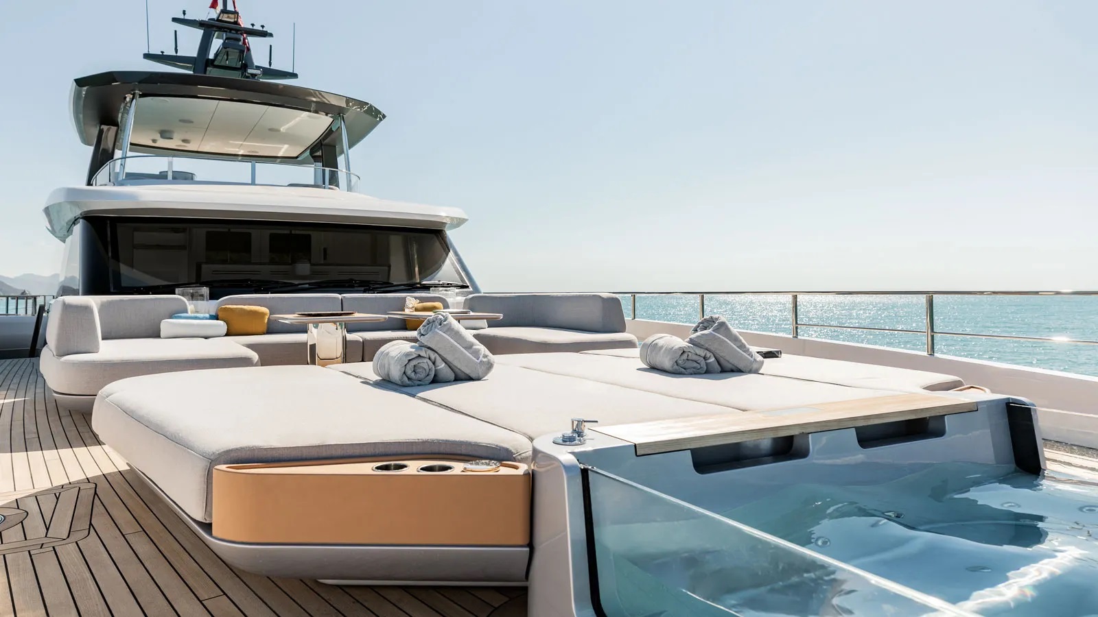 [MY-H-OF-THE-SEAS]-14965-1.jpg