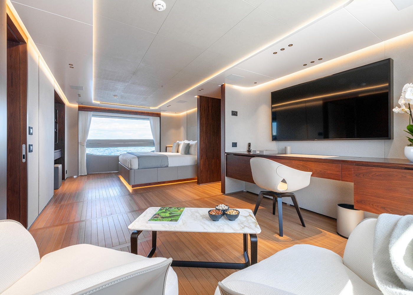 [MY-M-BENETTI-MOTOR-YACHT]-13958-8.jpg