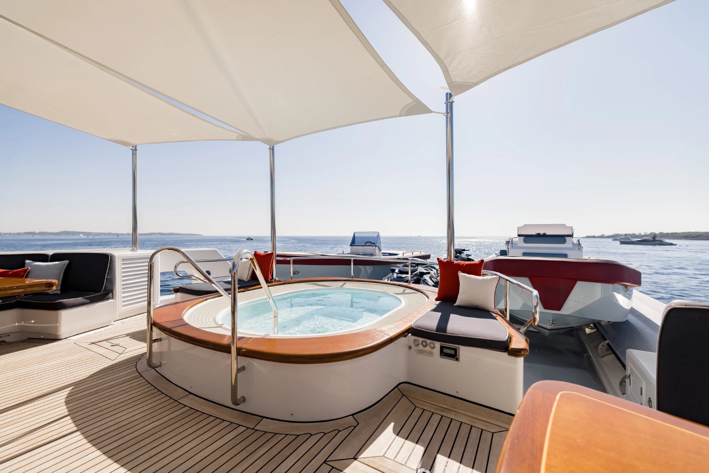 [MY-M-FEADSHIP-SUPERYACHT]-14713-14.jpg