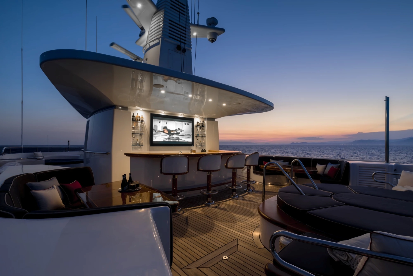 [MY-M-FEADSHIP-SUPERYACHT]-14713-18.jpg