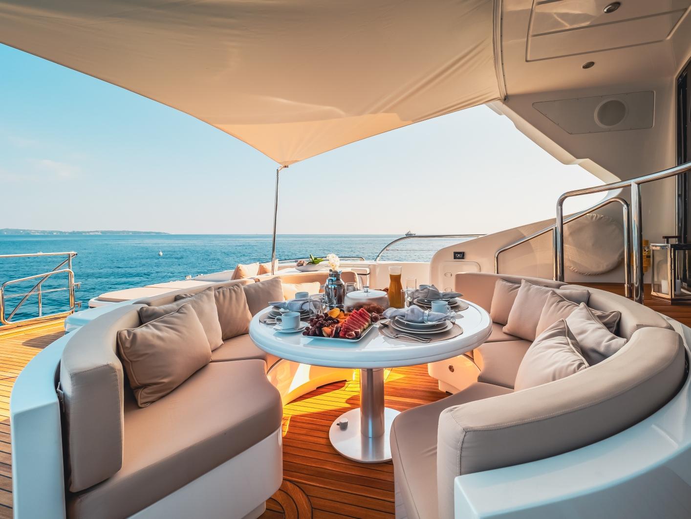 [MY-M-MANGUSTA-MOTOR-YACHT-WET-PANTHER]-15116-4.jpg