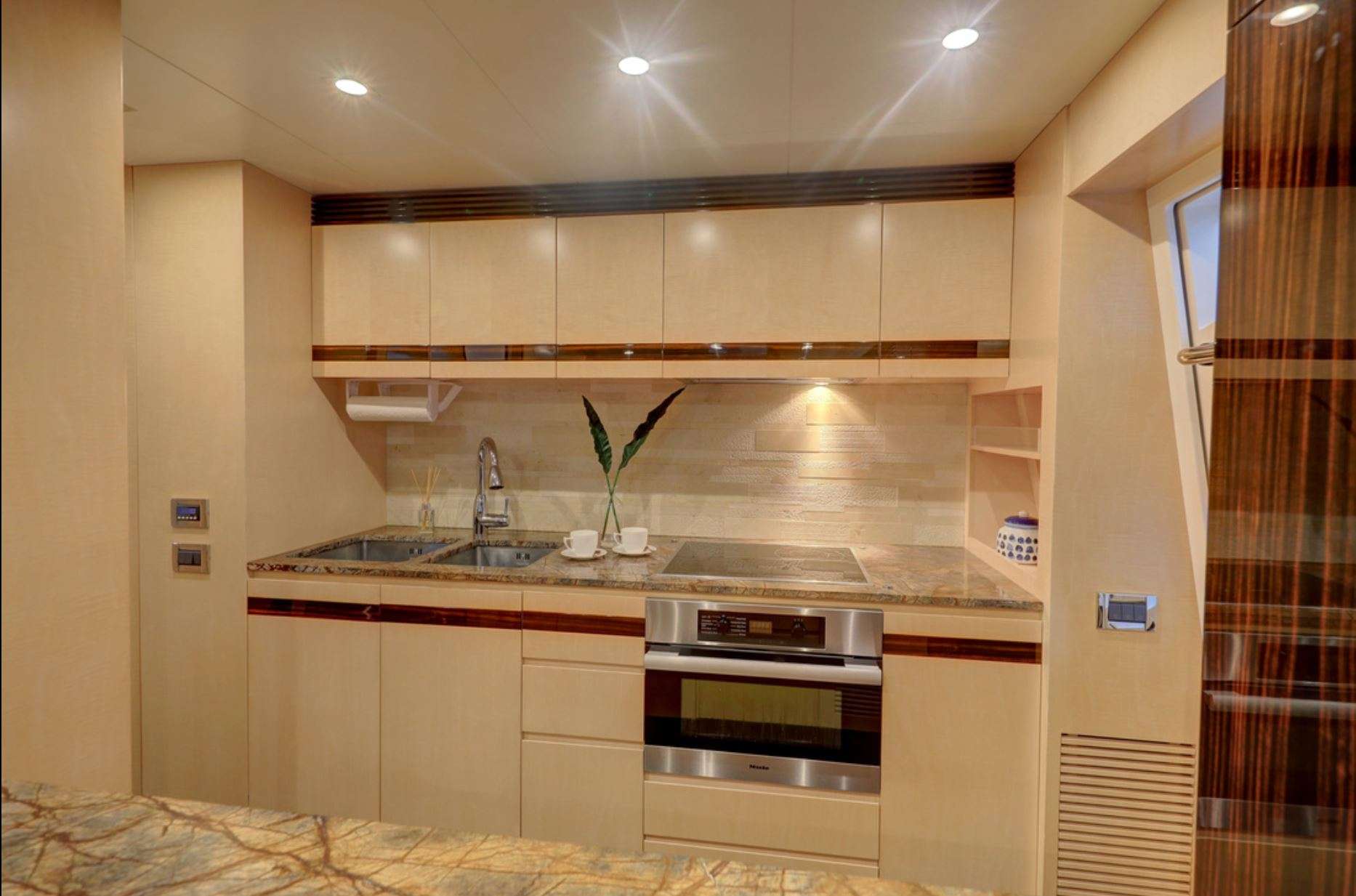 [MY-VALERE]-13450-13.jpg