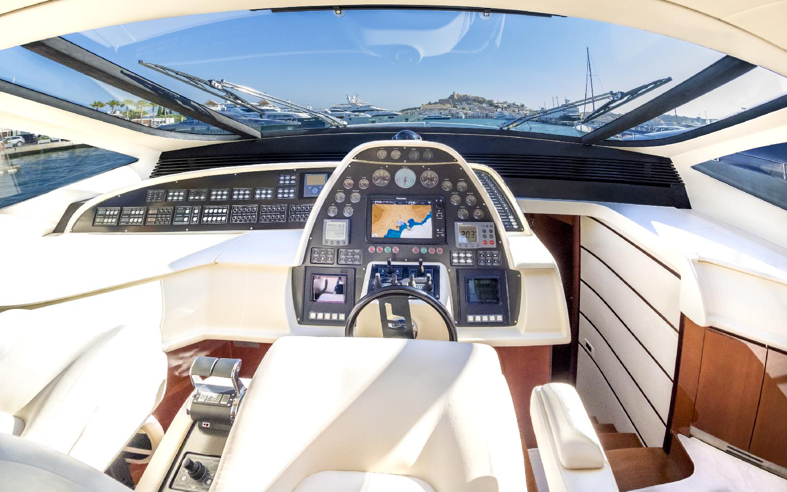 [MY-VANQUISH]-12730-7.jpg