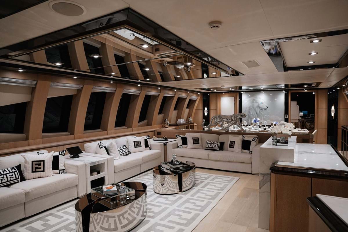 [MYM-PALMER-JOHNSON-SPORT-YACHT-AK-ROYALTY]-14909-6.jpg