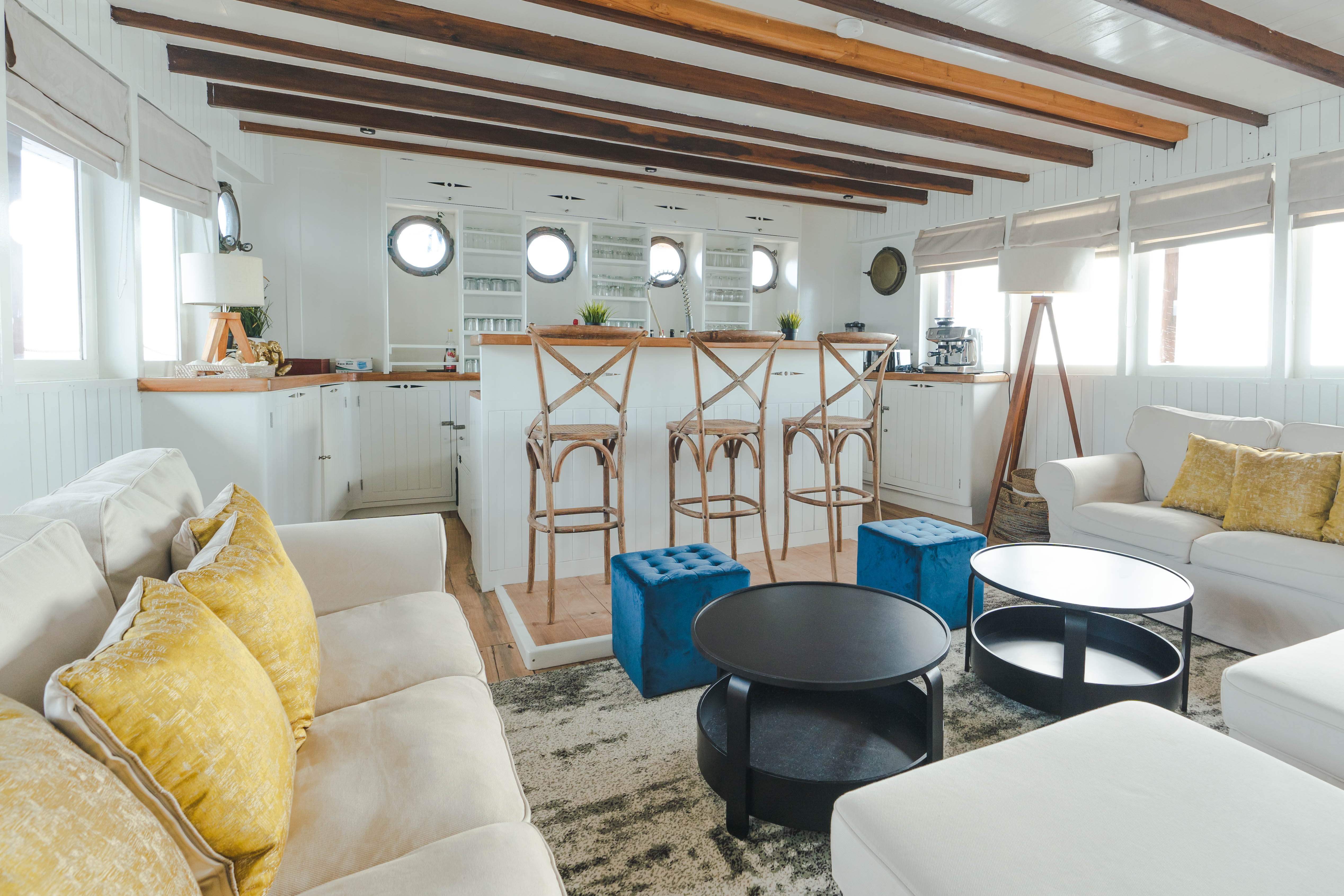 [PHINISI-EXPLORER-YACHT-MISCHIEF]-10093-14.jpg