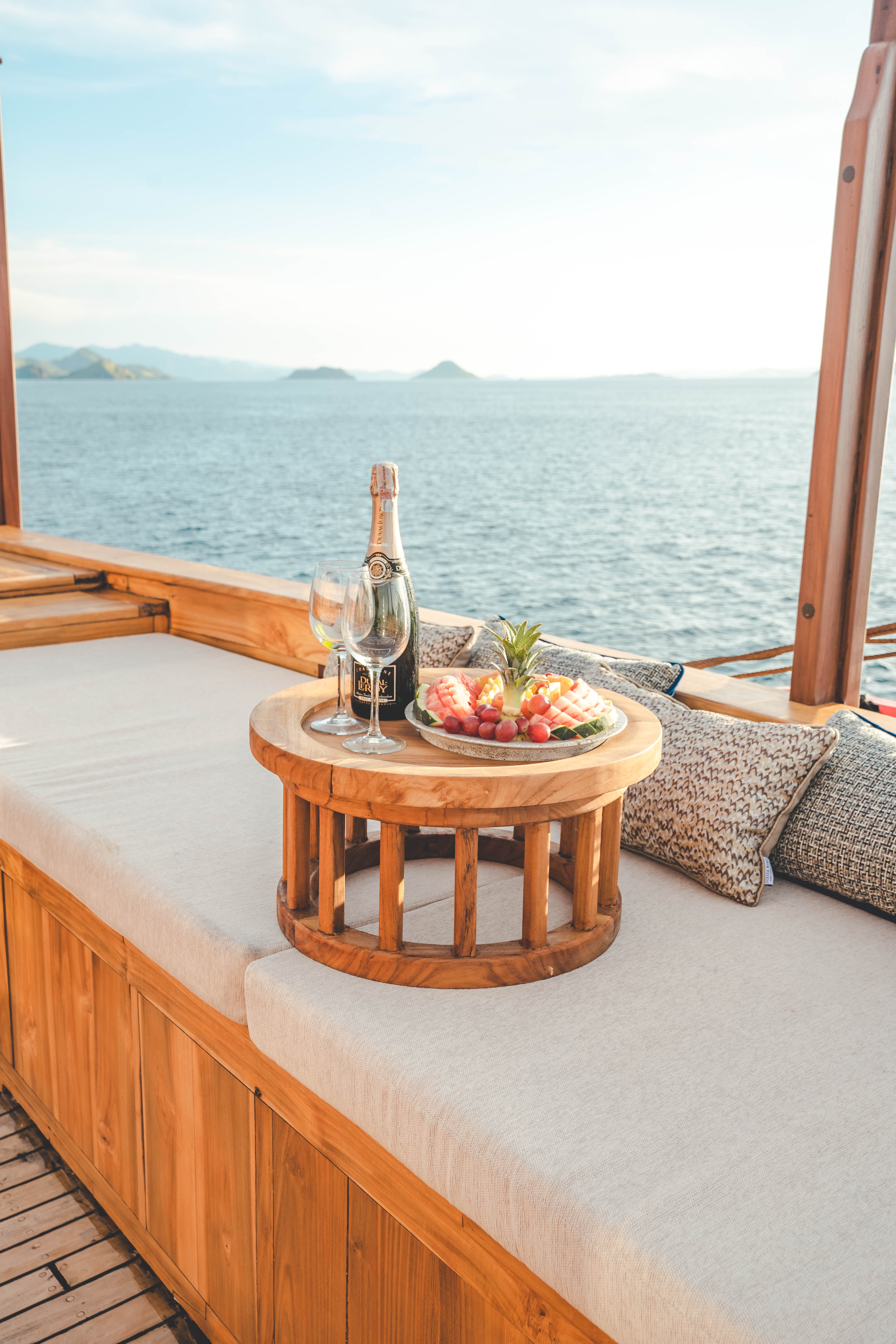 [PHINISI-EXPLORER-YACHT-MISCHIEF]-10093-4.jpg
