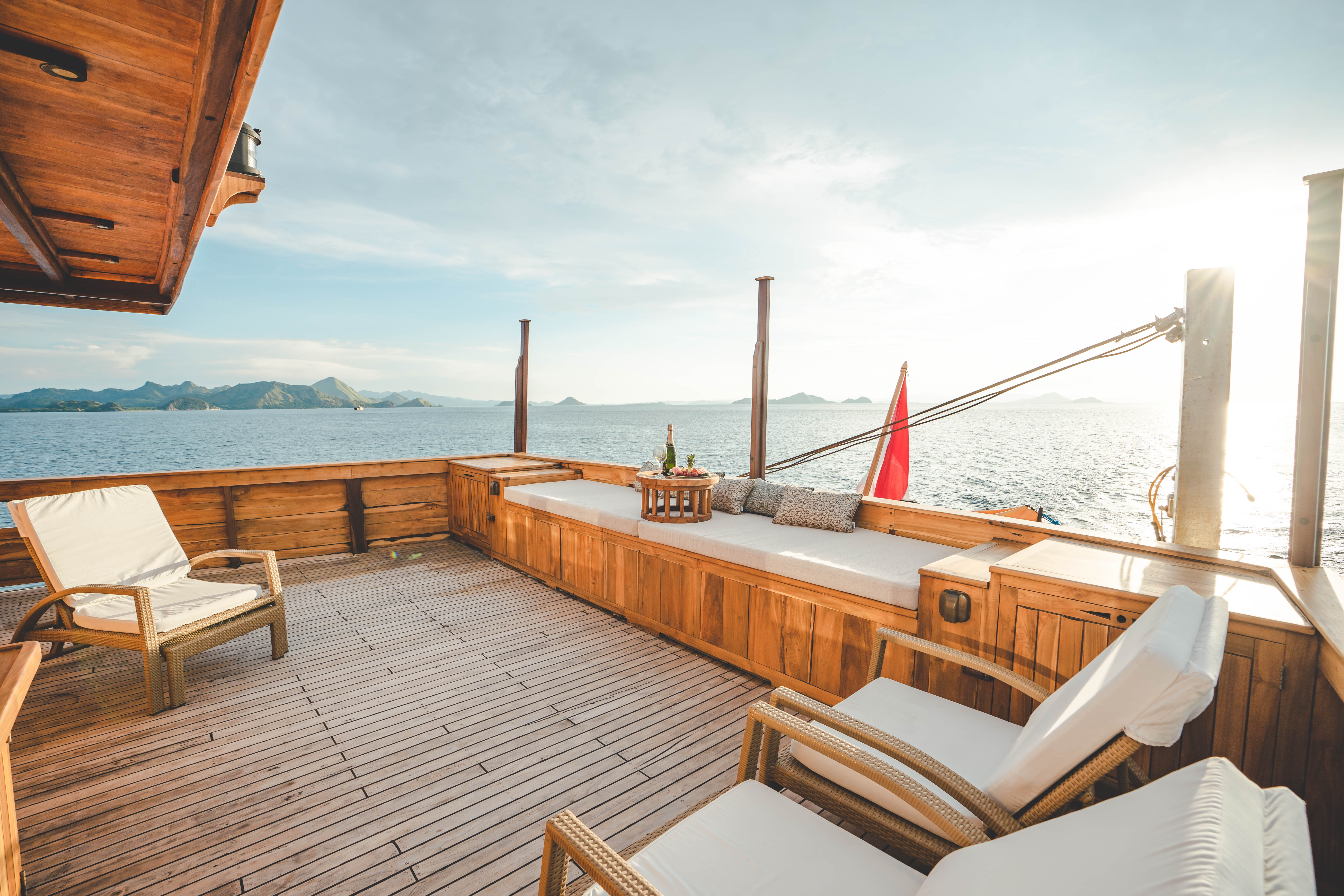 [PHINISI-EXPLORER-YACHT-MISCHIEF]-10093-5.jpg
