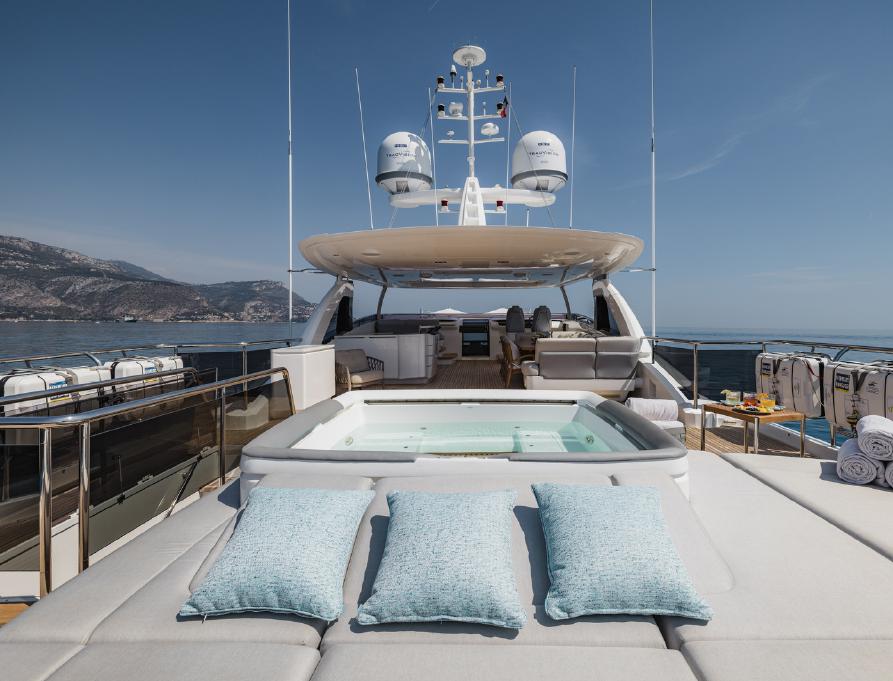 [RIVIERA-LIVING-EX-LADY-SORAYA-WHITE-DREAM]-14254-10.jpg