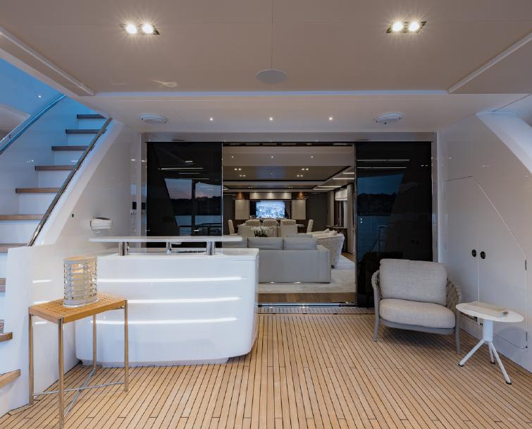 [RIVIERA-LIVING-EX-LADY-SORAYA-WHITE-DREAM]-14254-12.jpg
