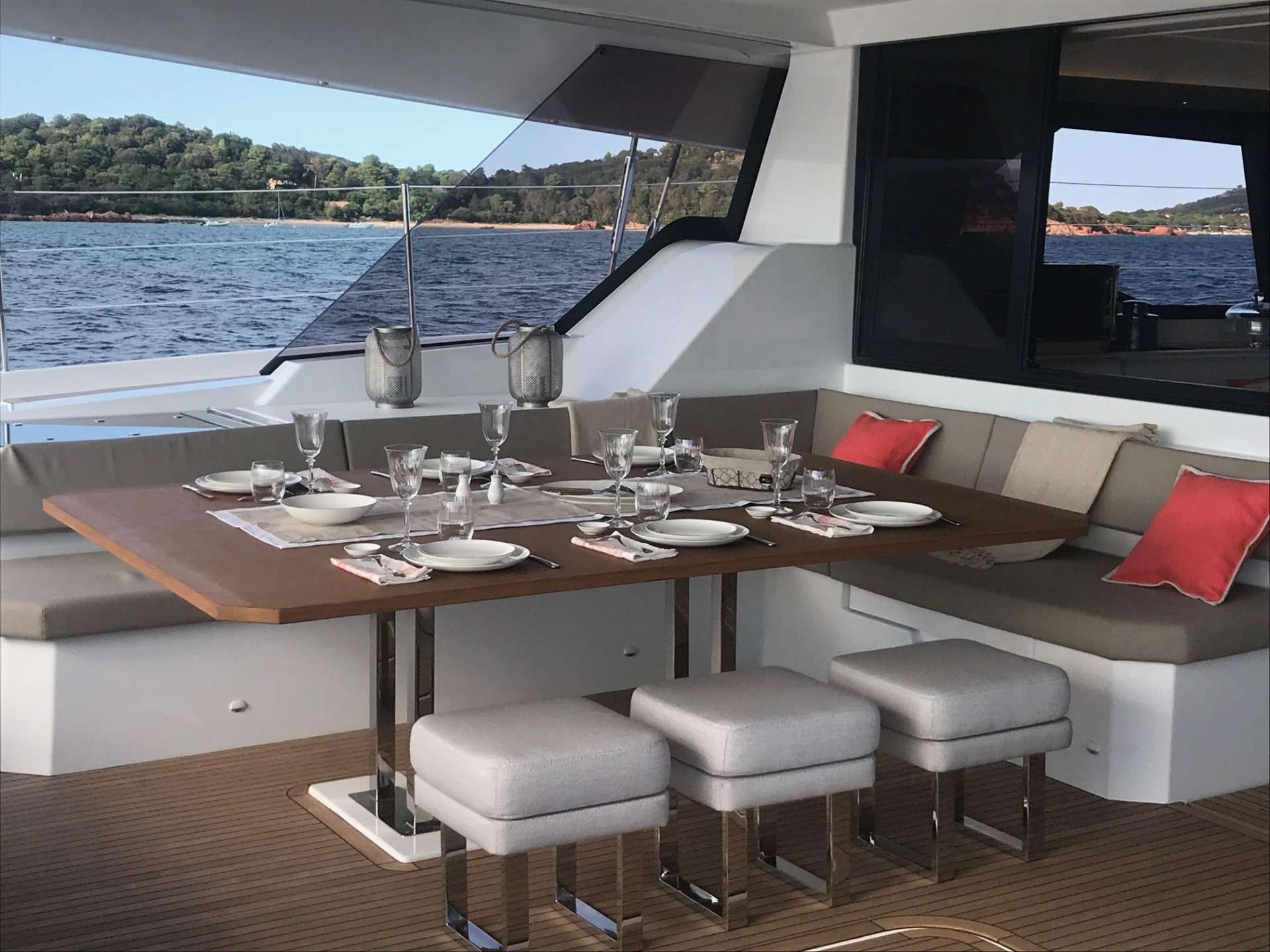 [SAILING-CATAMARAN-NUMBER-ONE]-12254-2.jpg