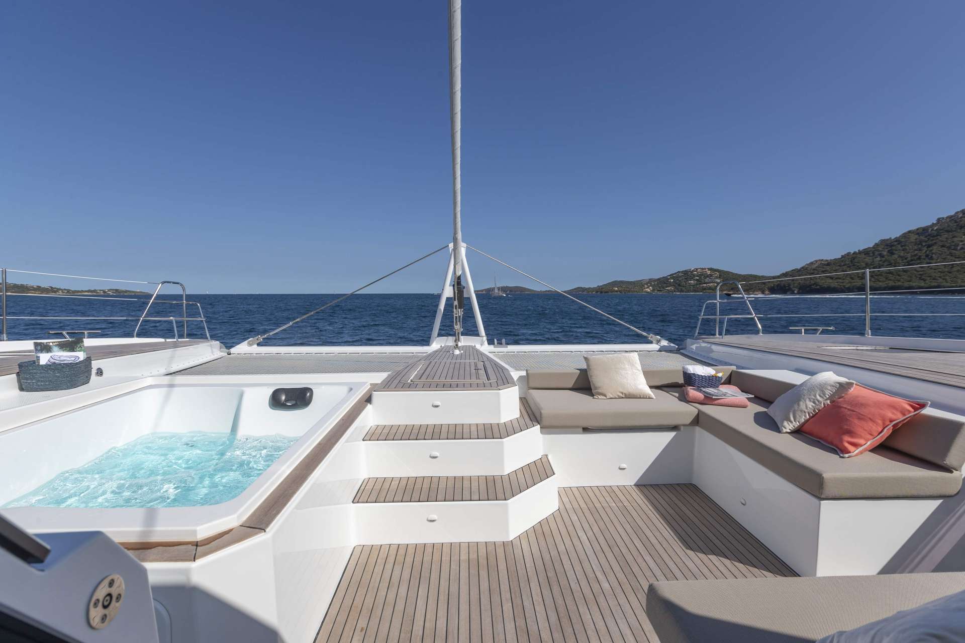 [SAILING-CATAMARAN-NUMBER-ONE]-12254-8.jpg