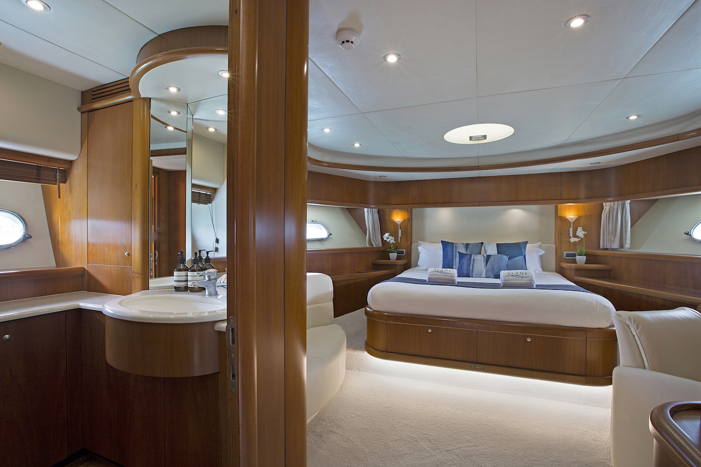 [SUNSEEKER--ALANI]-1354-12.jpg