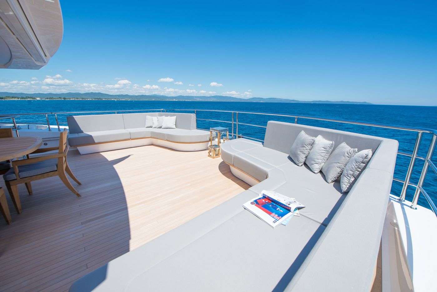 [SUPER-YACHT-JACOZAMI]-10158-7.jpg