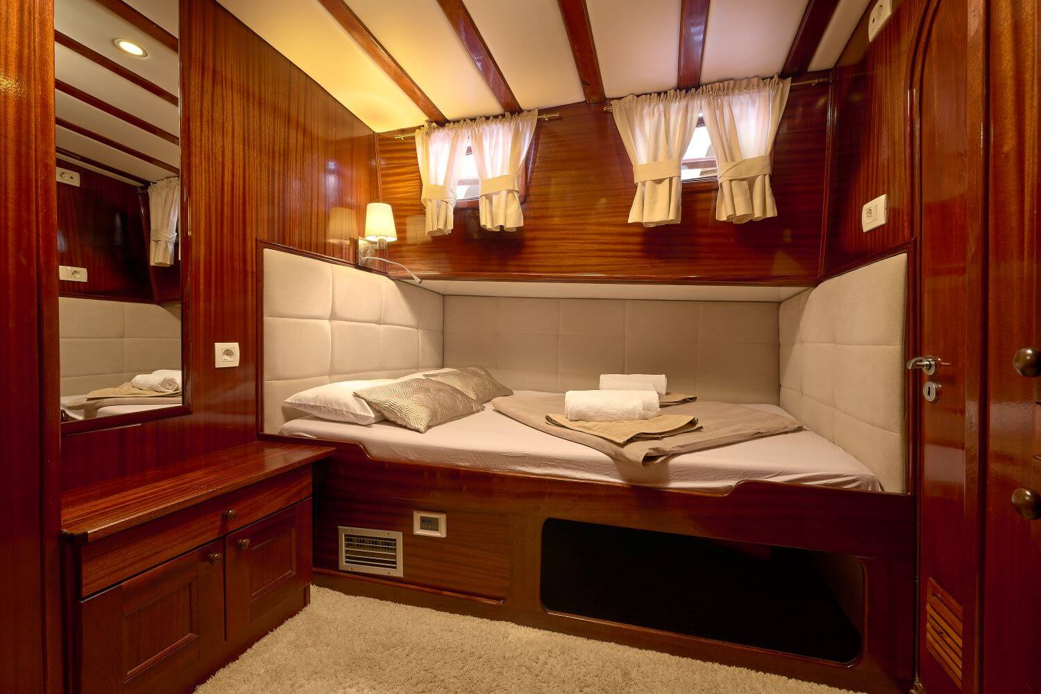 [SY-LINDA]-15356-4.jpg