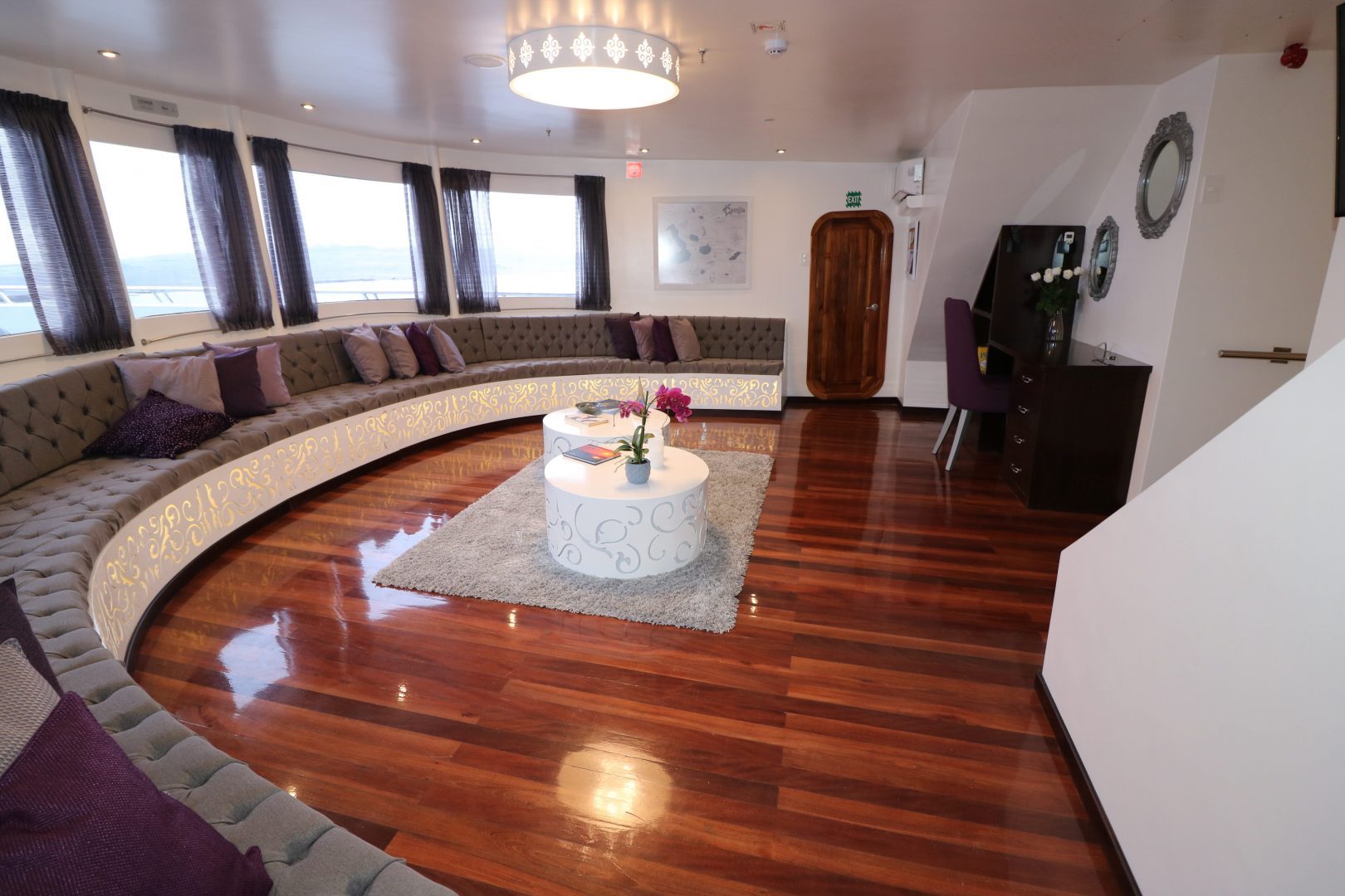 [TRIMARAN-LUXURY-YACHT-CAMILLA]-13830-6.jpg