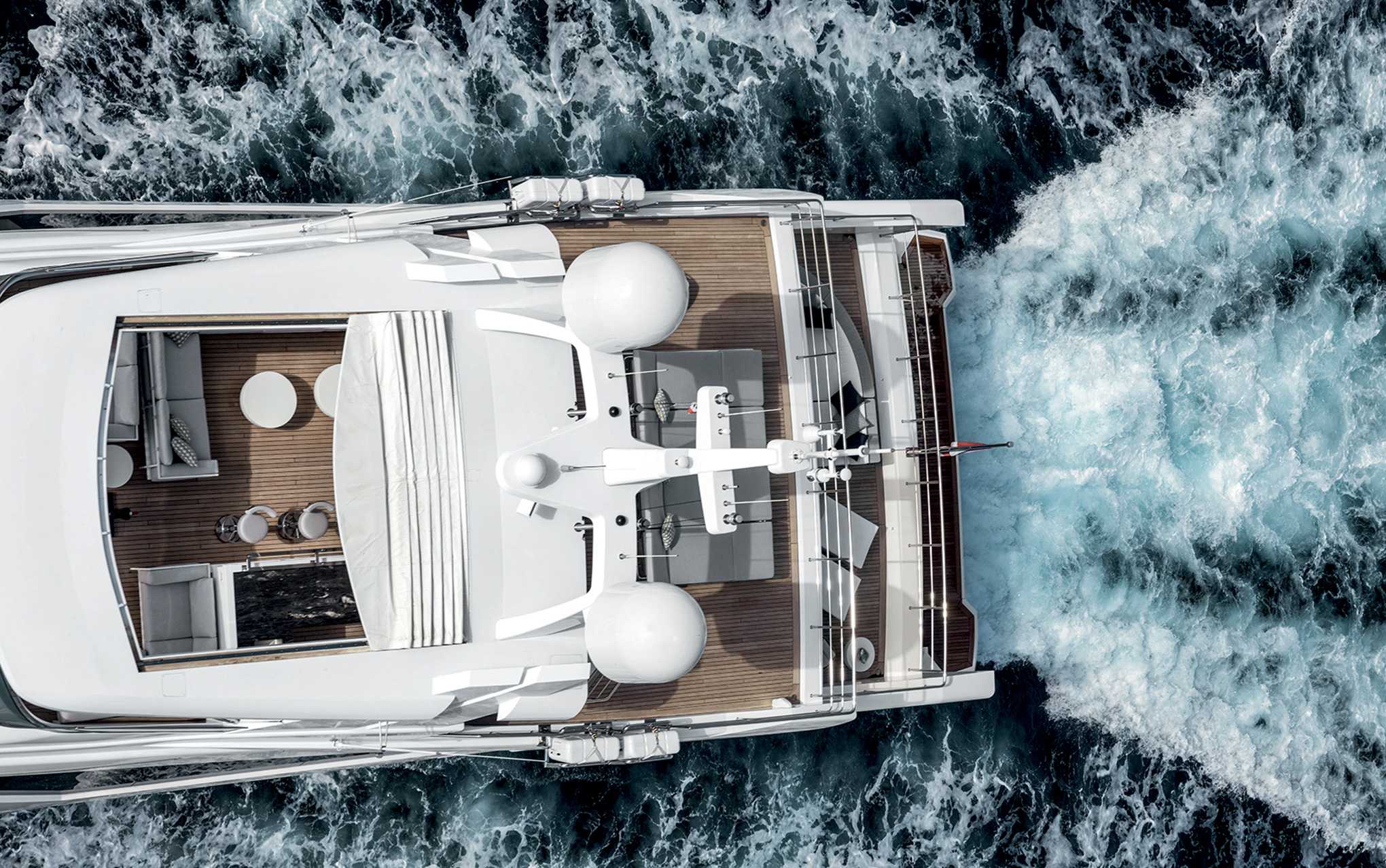 [VELOCE--LUXURY-SUPERYACHT-BY-BENETTI]-12001-4.jpg