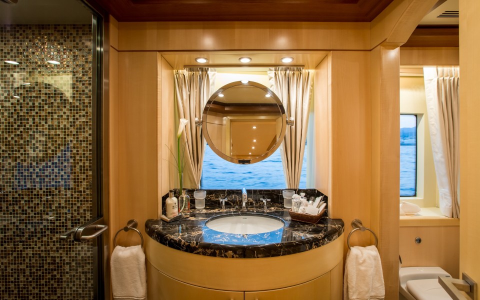 [YACHT-BLUE-VISION]-1362-11.jpg