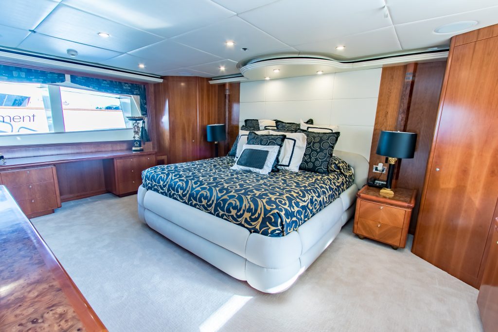 [YACHT-CABERNET]-12668-14.jpg