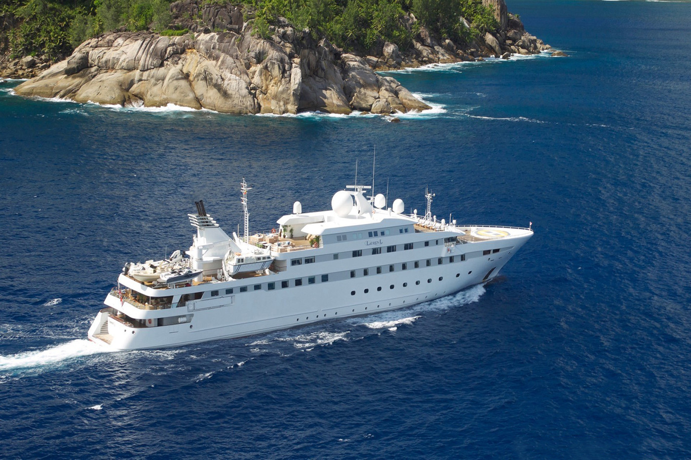 [YACHT-LAUREN-L]-1040-1.jpg