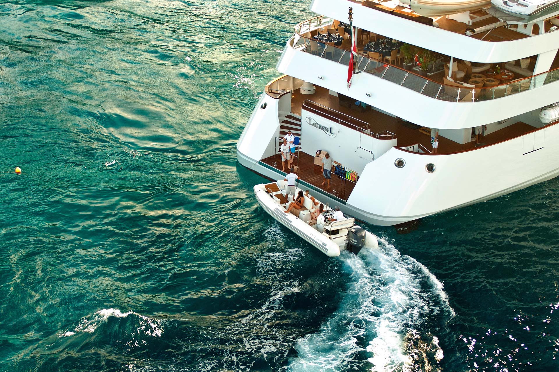 [YACHT-LAUREN-L]-1040-10.jpg