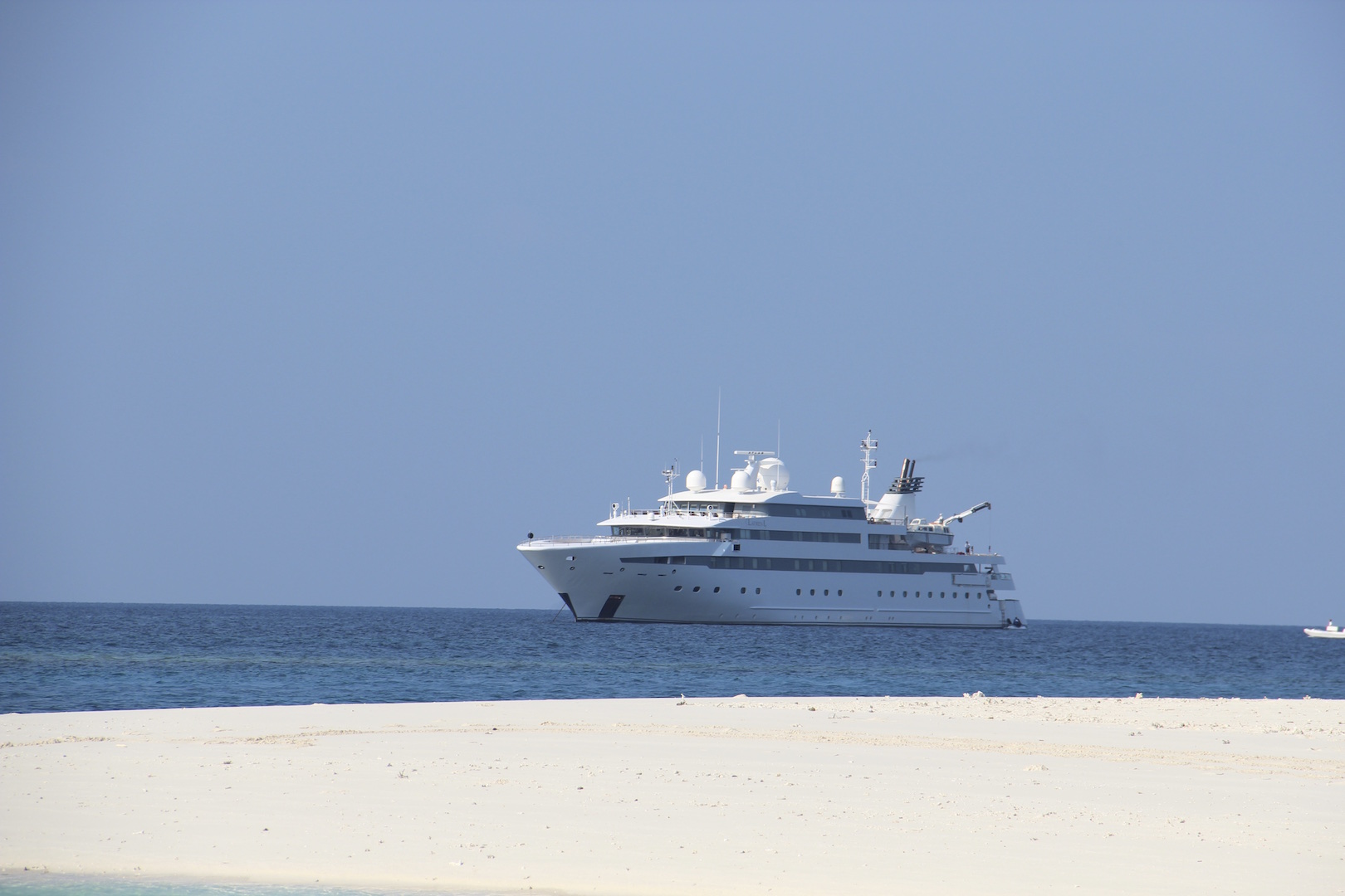 [YACHT-LAUREN-L]-1040-3.jpg