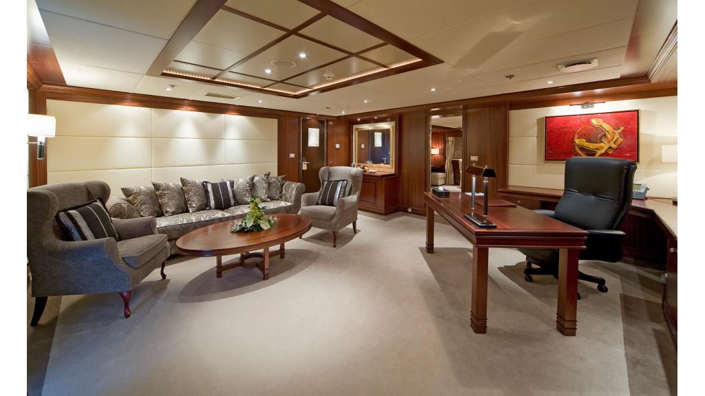 [YACHT-LAUREN-L]-1040-40.jpg