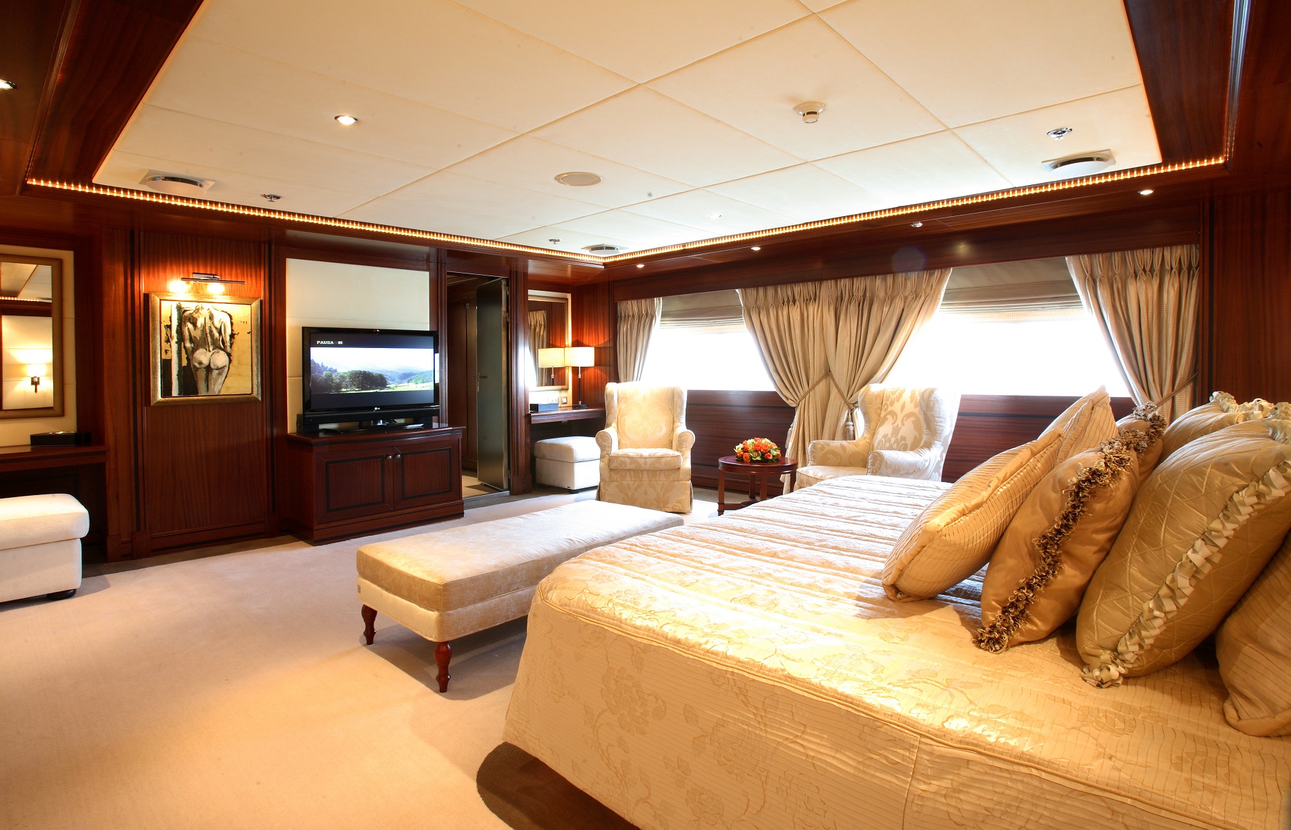 [YACHT-LAUREN-L]-1040-55.jpg