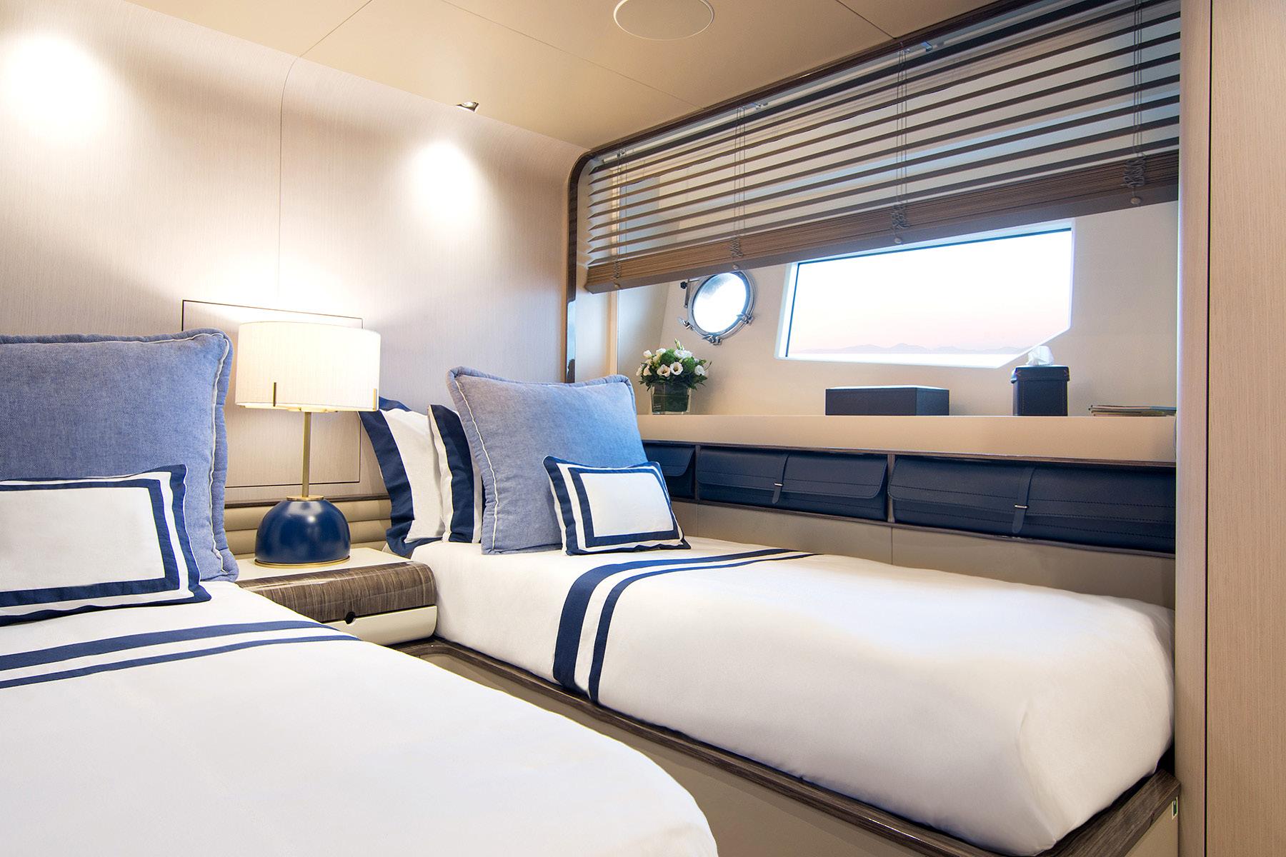 [YACHT-MEMORIES-TOO]-12457-17.jpg