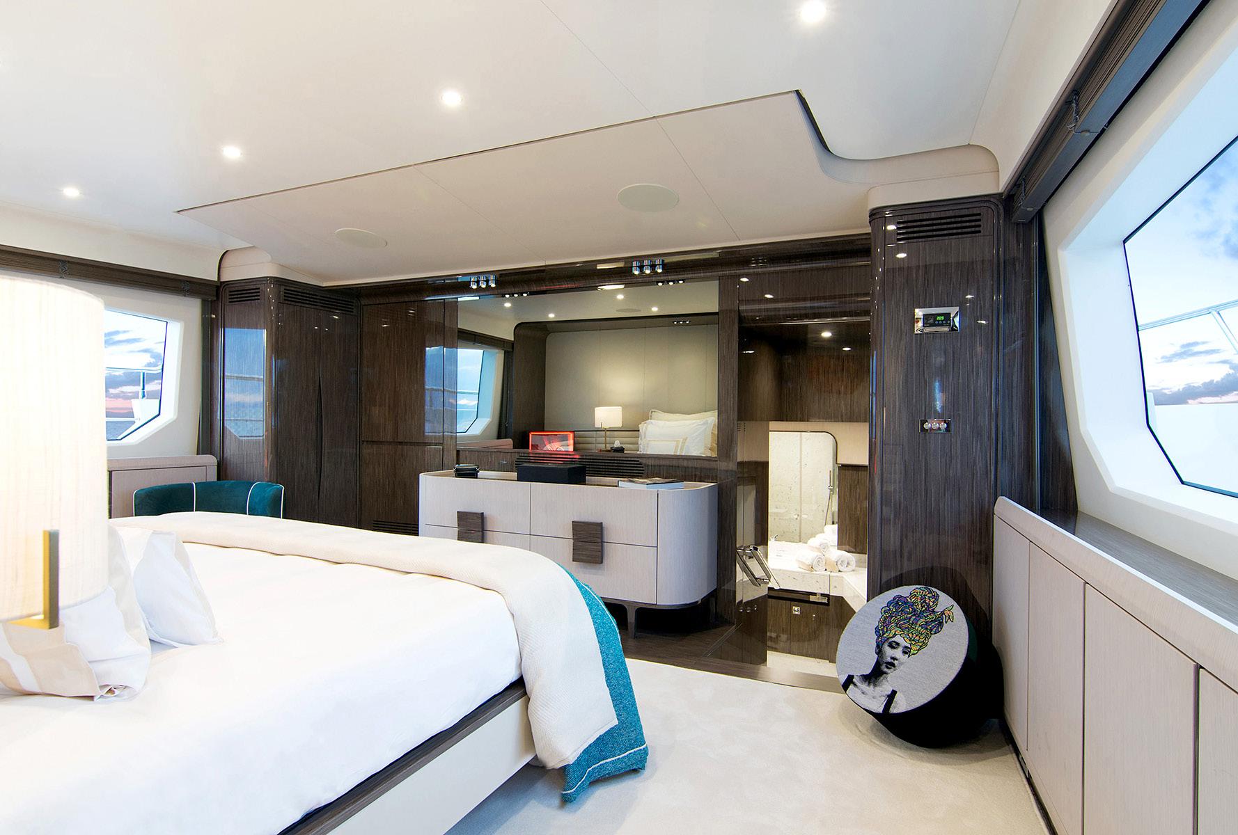[YACHT-MEMORIES-TOO]-12457-7.jpg