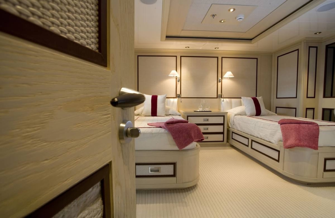 [YACHT-ODESSA]-1345-20.jpg