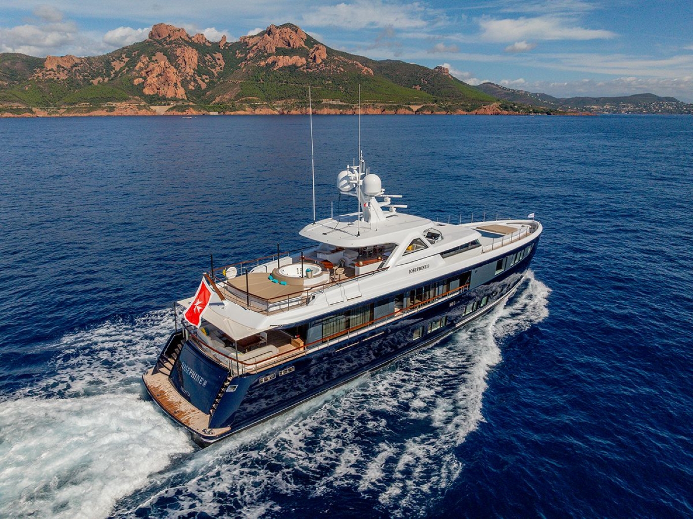 [YACHT-PROJECT-MANA]-12686-2.jpg