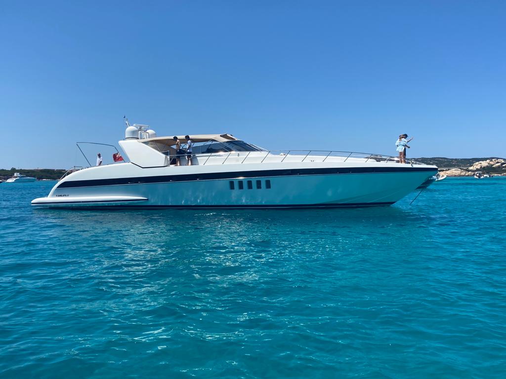 1.1 Motor yacht AQUARIUS M.jpg