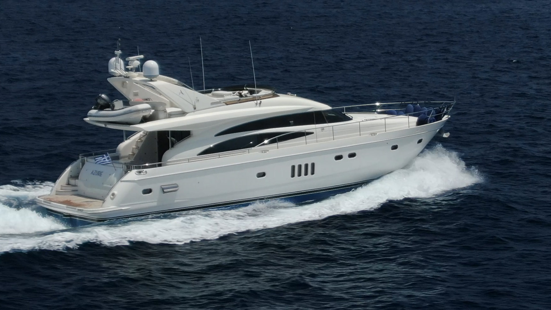 1.1 Motor yacht AZURE.jpg